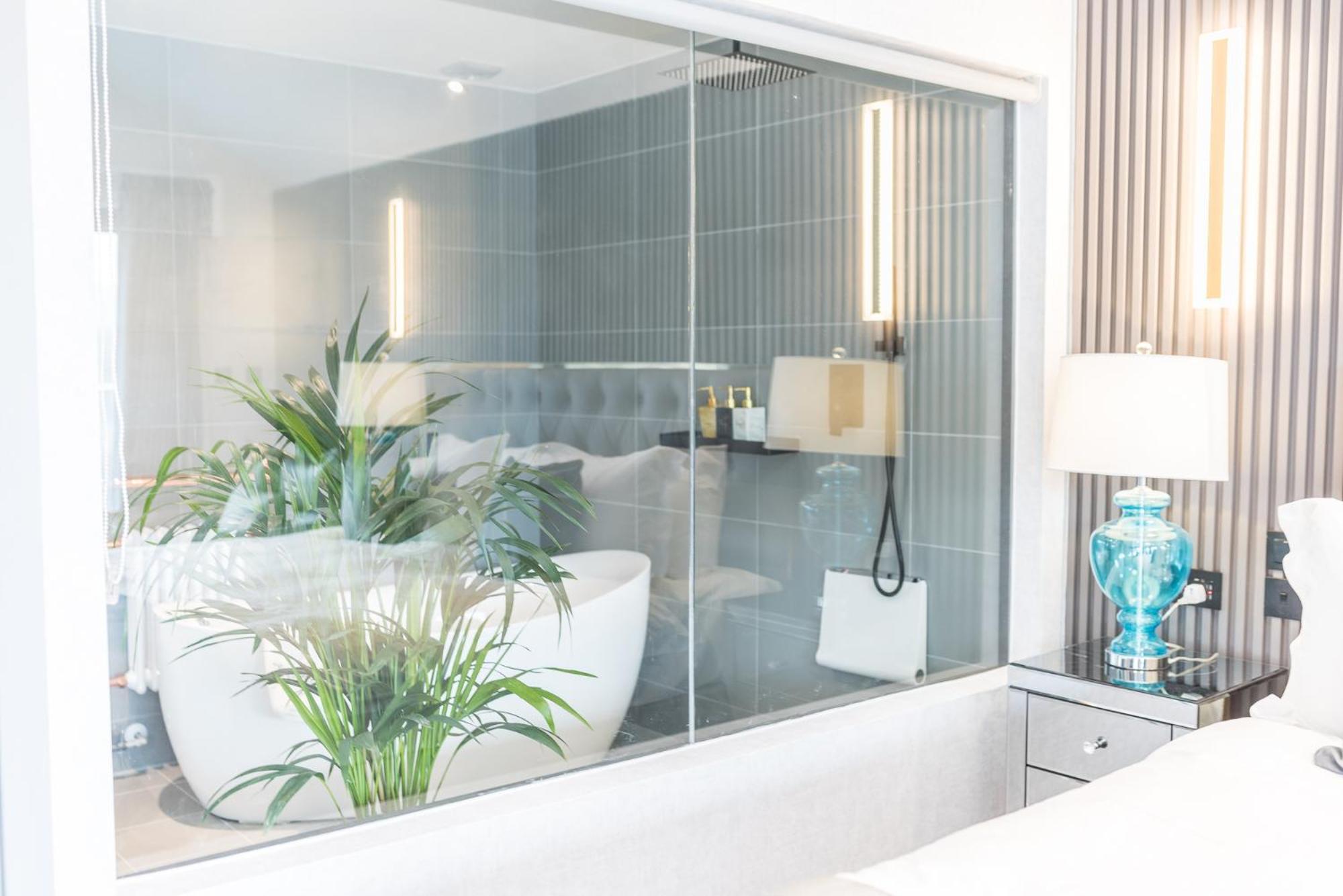 Ambleside Rooms & Suites - Stylish Stays With Breathtaking Views - Stay Longer, Save More 외부 사진