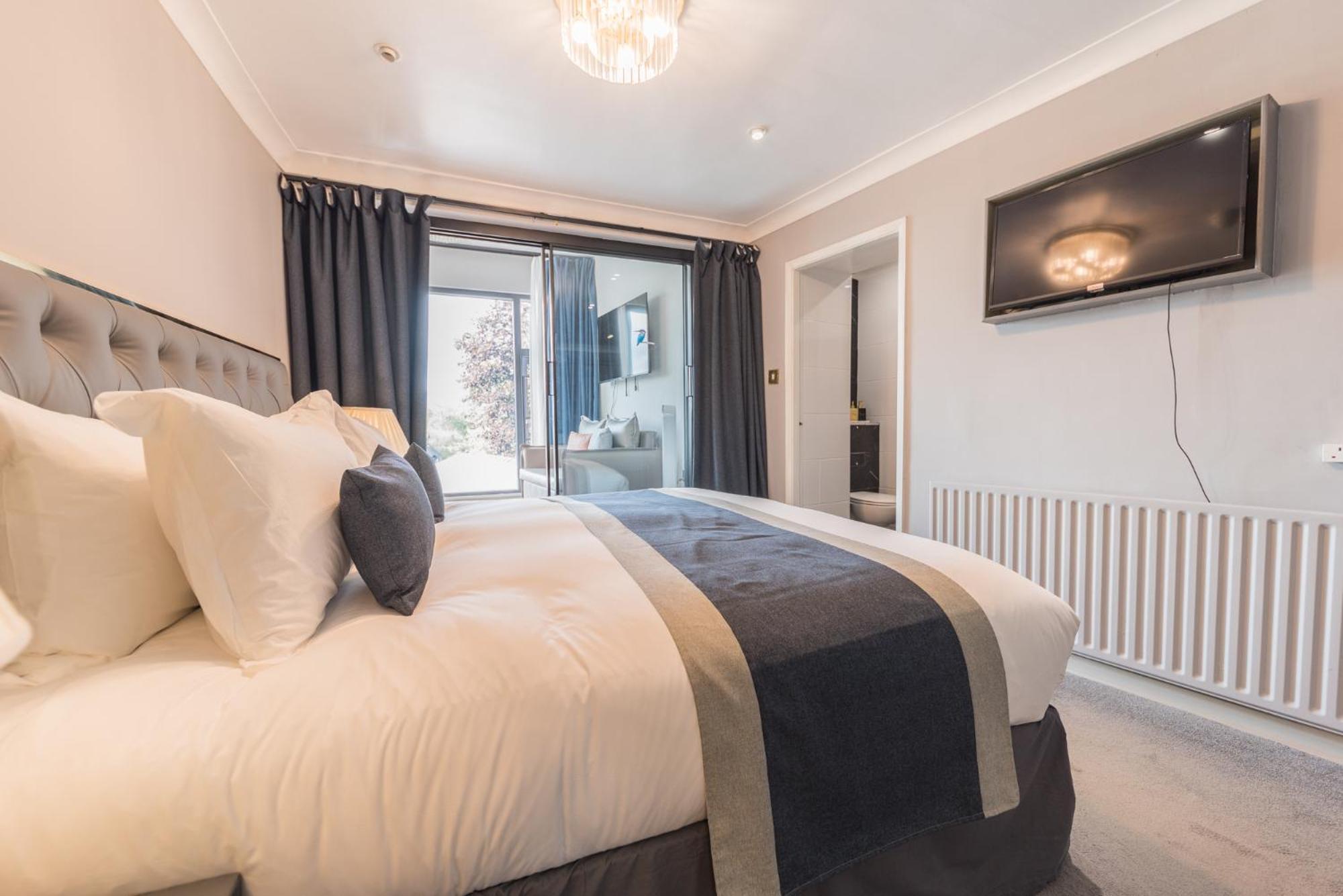 Ambleside Rooms & Suites - Stylish Stays With Breathtaking Views - Stay Longer, Save More 외부 사진